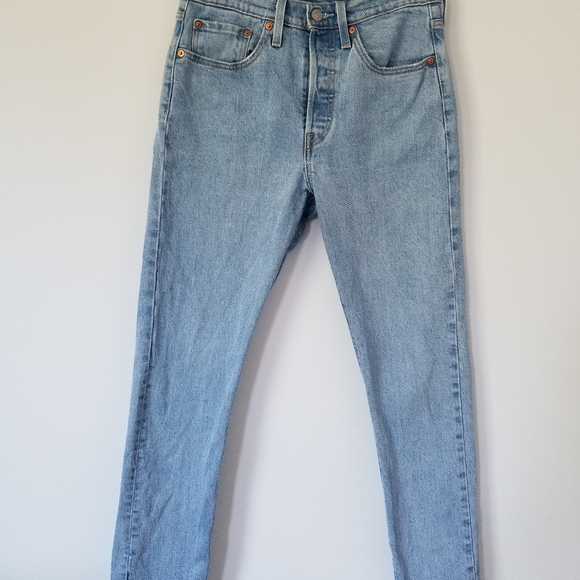 Levi's straight leg mom jeans - Picture 2 of 4